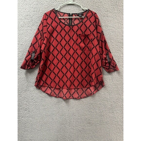Signature Studio Shirt Womens L Red Black Colorful Relaxed Lightweight Top - Picture 1 of 11